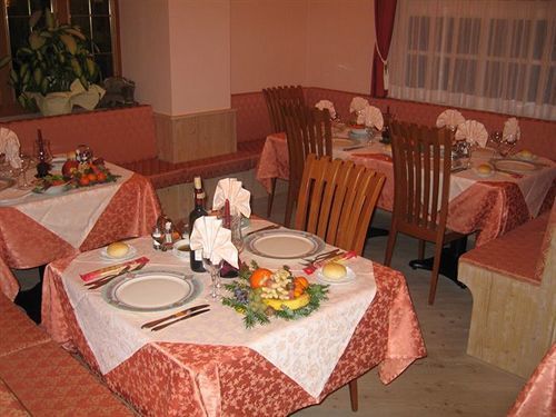 Hotel Rosalpina Folgaria Eksteriør billede